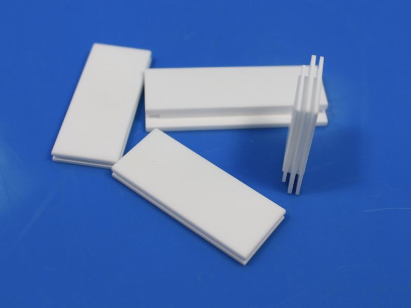 Beo Beryllium Oxide Ceramic Substrates with high melting point and thermal shock resistance