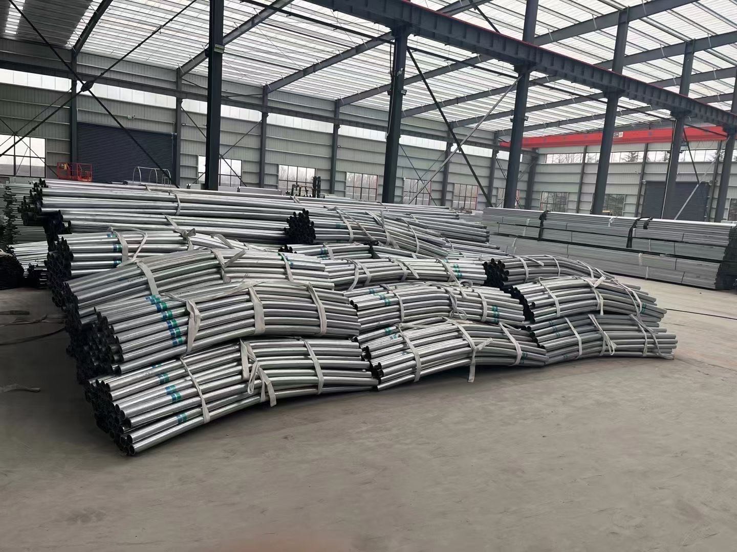 Film Covered Galvanized Greenhouse for Stable Structure and Vegetable Cultivation