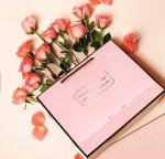 Pink Color Personalized Paper Shopping Bags Popular ODM / OEM Available