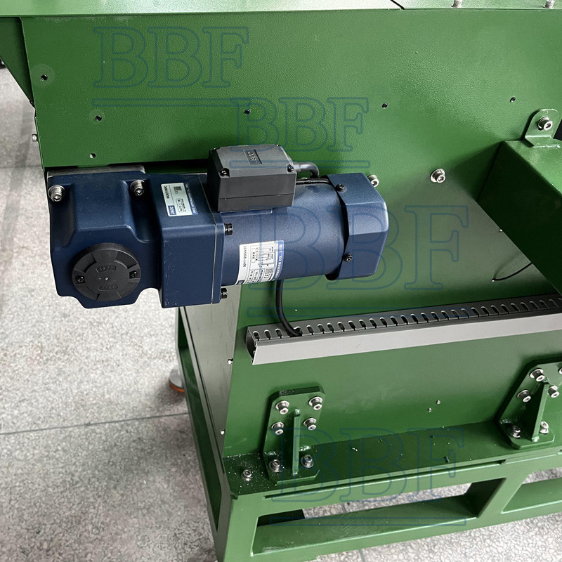 ROHS Customized Step Feeder Steel Rods Washers Rivet Step Feeding Machine