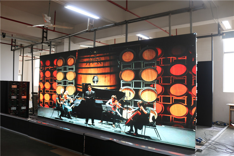 192*192mm P3 Full Color Advertising Indoor LED Display
