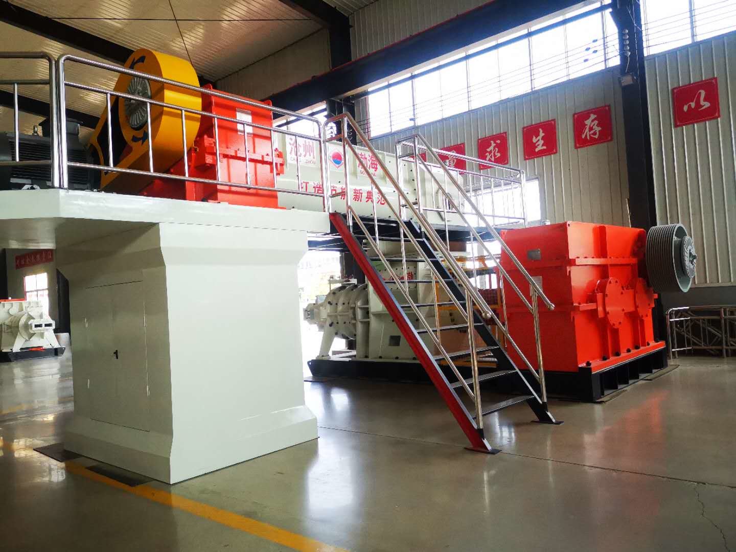 40000pcs/H 390kw Fly Ash Brick Making Machine