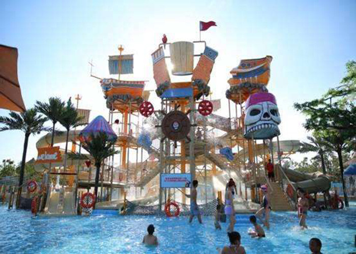 50 Persons 30m3/H Aqua Playground Pirate Ship Water House