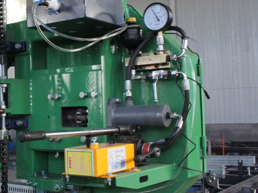Woodworking Gas Diesel Electric Portable Wheels Trailer Sawmill Horizontal Bandsaw Machine