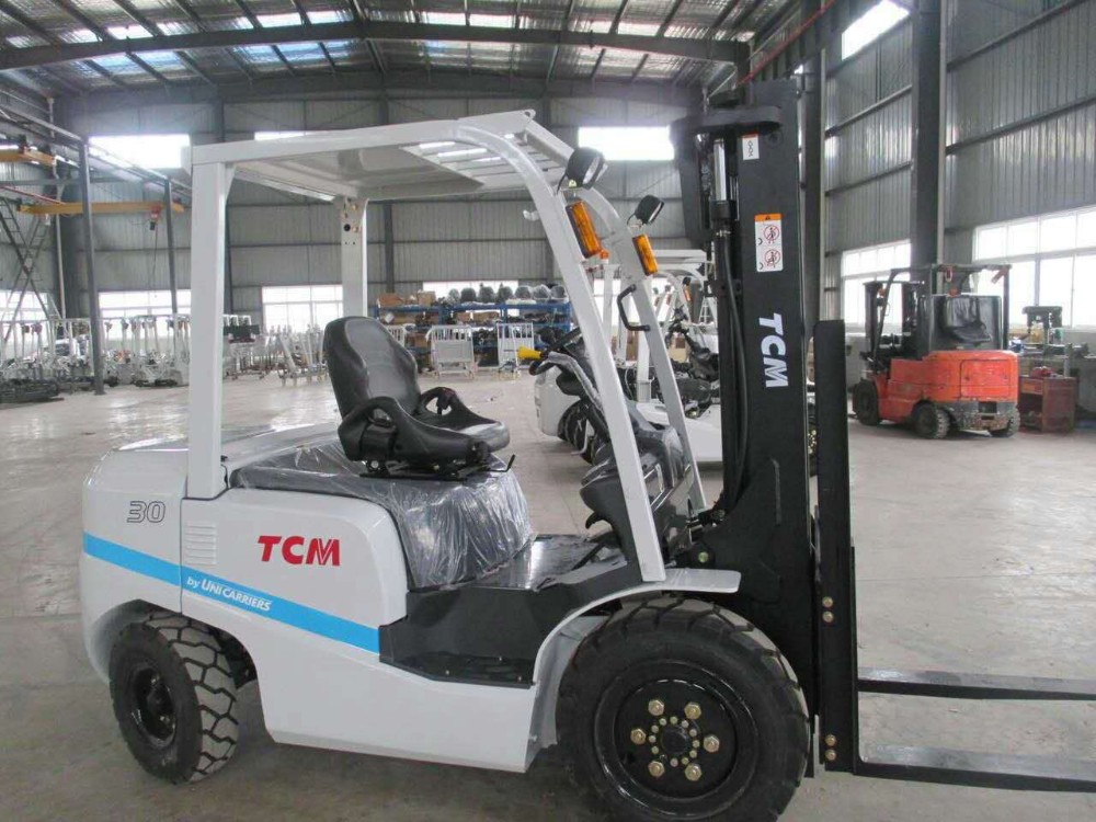 Printing Shops Boost Productivity with Low-Priced Japan Made FD30 Forklift
