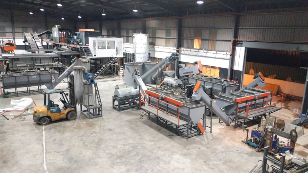 PET Bottles Bales Unpacking Machine