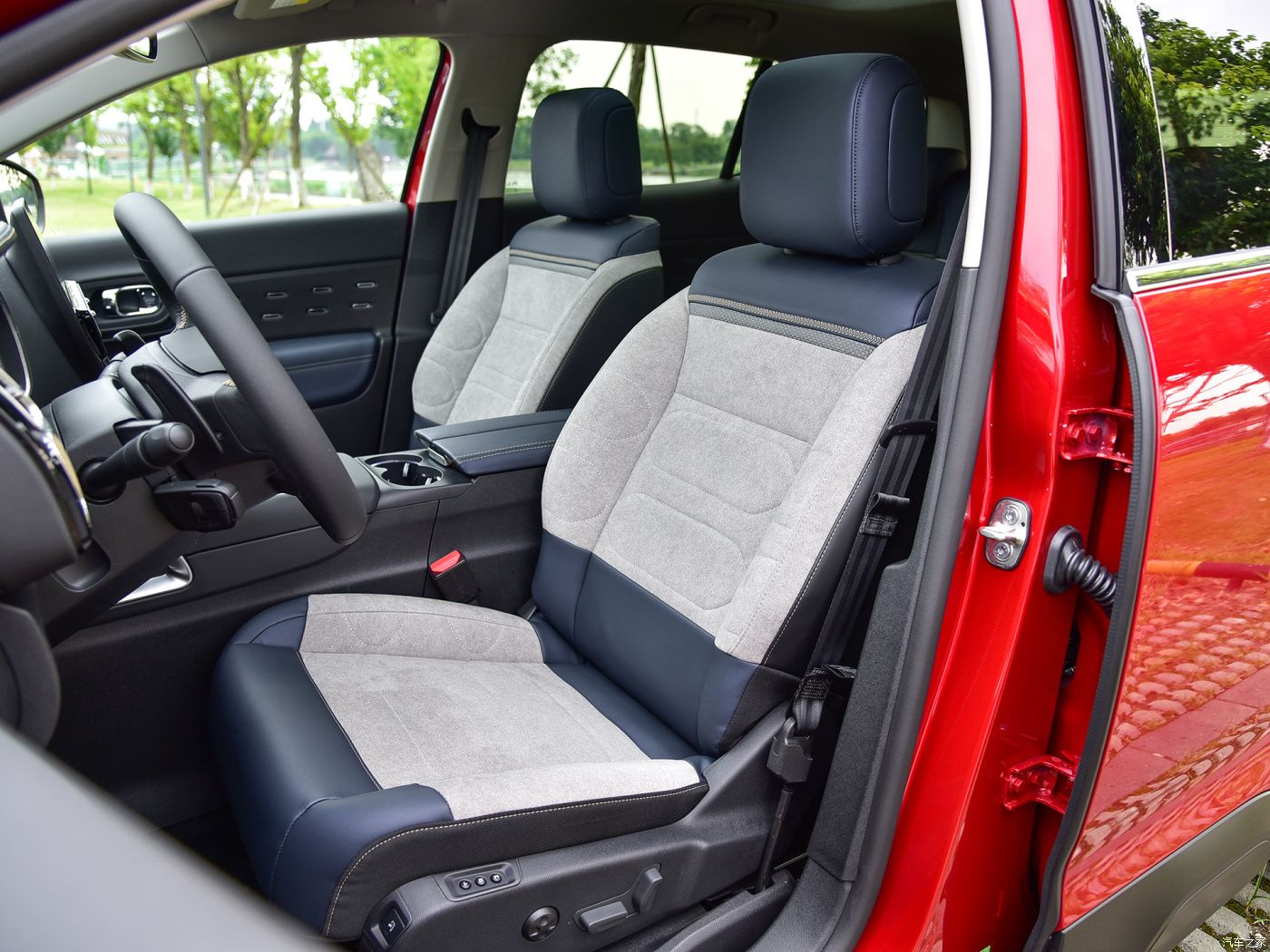 Dongfeng CITROEN Tianyi 360THP 0km Used SUV Fuel Vehicle for Customer Requirements