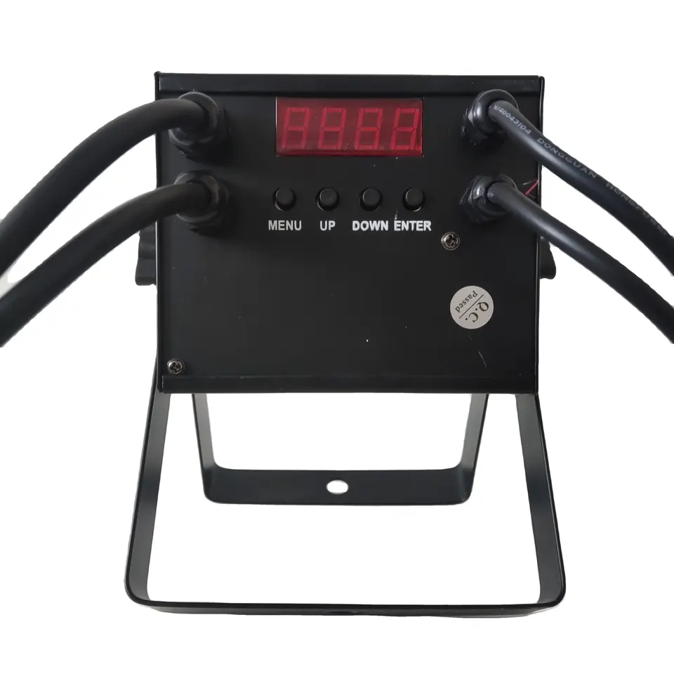 Concert Stage Lights Warm Light Emitting Color RGB/RGBW 7500K Color Temperature