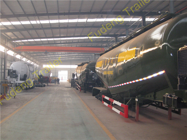 50 Cm Dry Bulk Carriers Bulk Cement Tanker Trailer , Cement Tank Trailer