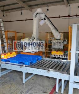 China 4 Axes Robot Palletizer, Floor Style, Simple Operation, 4KW on sale
