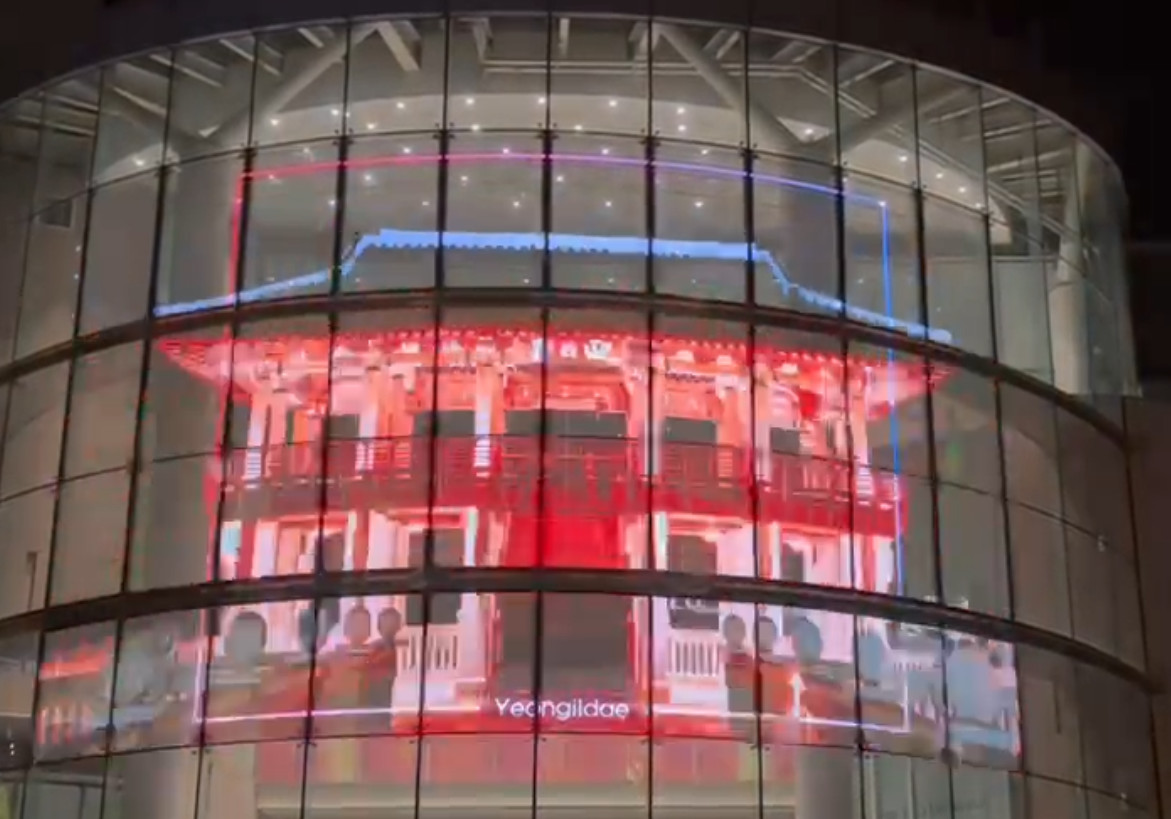 P6.5 Led Transparent Film Screen Outdoor Front Service Creative Design Possibilities Versatility Easy Installation