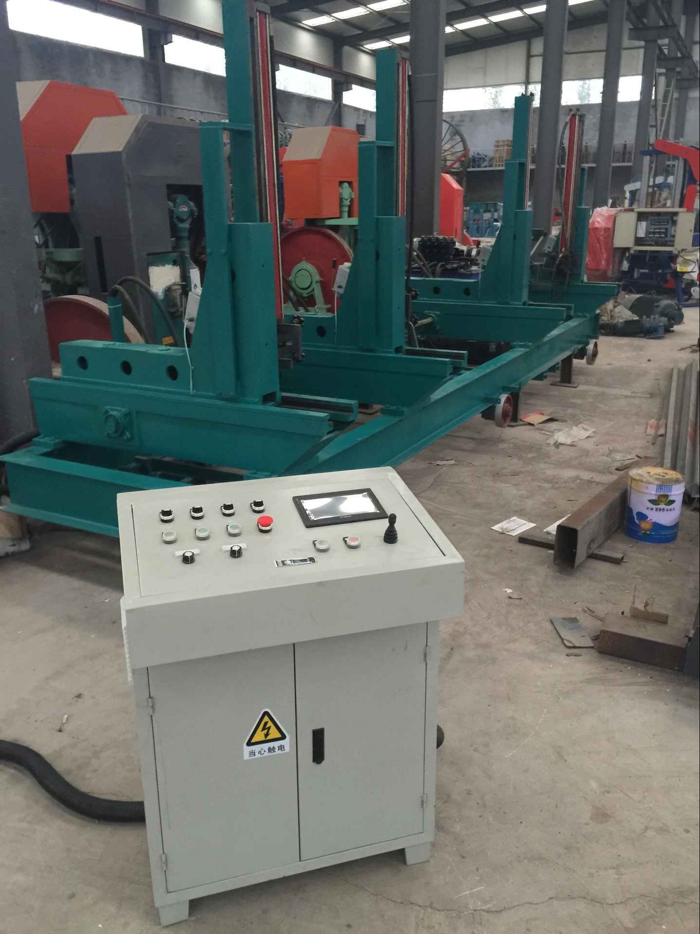 Dia. 1200mm sawing CNC Automatic Feeding Vertical Band Sawmill With Log Carriage