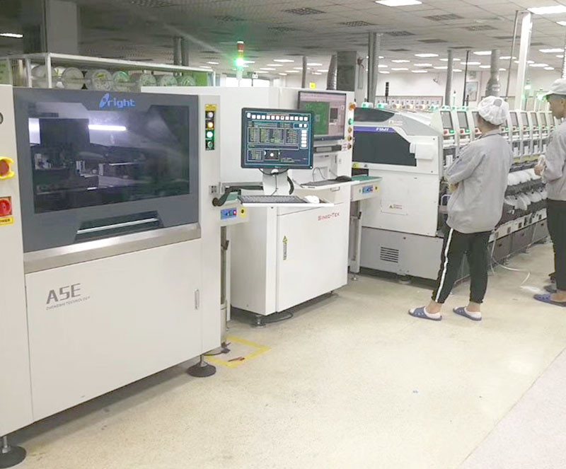 Heller 1809 MKIII SMT Reflow Oven With Adjustable Single Rail Edge Hold Conveyor