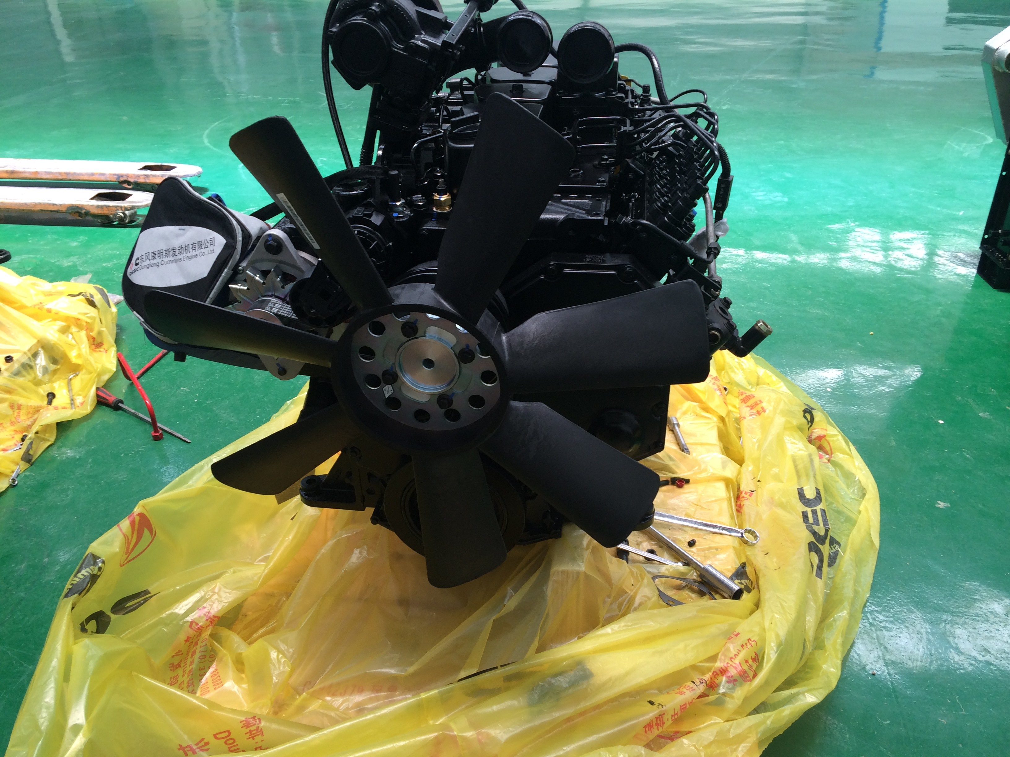 Dongfeng Cummins (6BTAA5.9) Diesel Engine for Project Machine/Industry/Other Machine