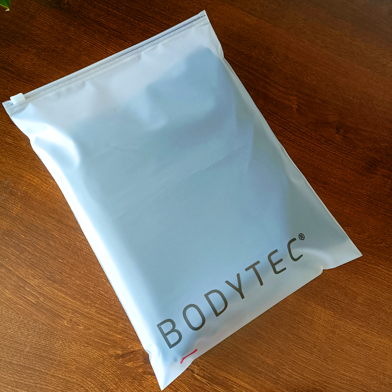 Custom Low MOQ Plastic Zipper Bag Shrink Bag for Clothing Zipper Frosted