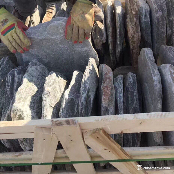 Natural stone Yellow Mix Slate Tiles And Flagstone , Slate Stepping Stones Moisture Proof
