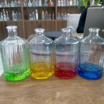 Gradient Yellow 750ml Round Glass Bottle For Whiskey Gin Tequila Lock Cap