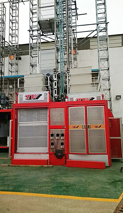 Intelligent SC200/200 58m/Min Building Material Hoist In Construction Site