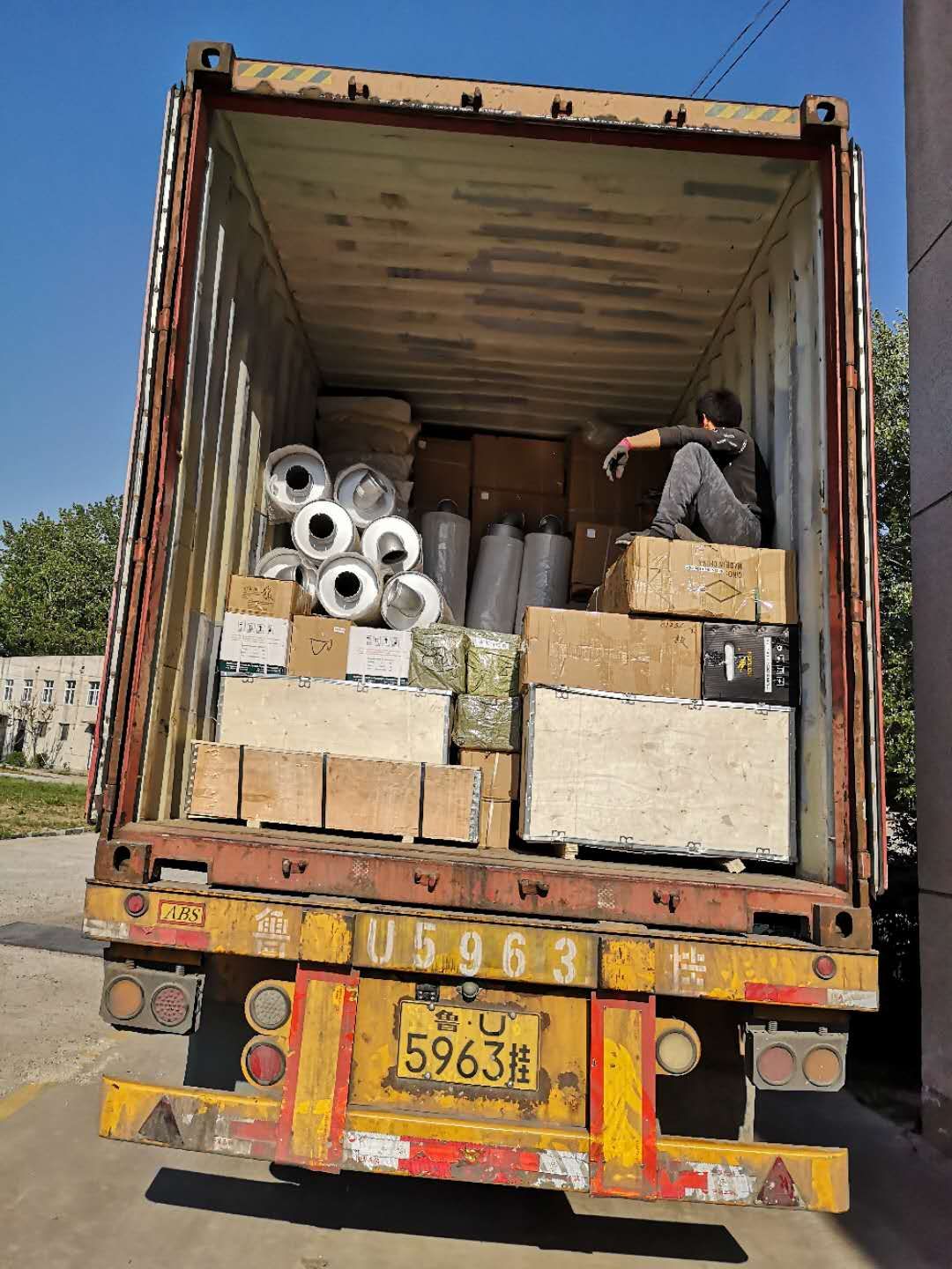 Heat Insulation Sinotruk Chassis Parts AZ9725520278 Truck Rubber Support