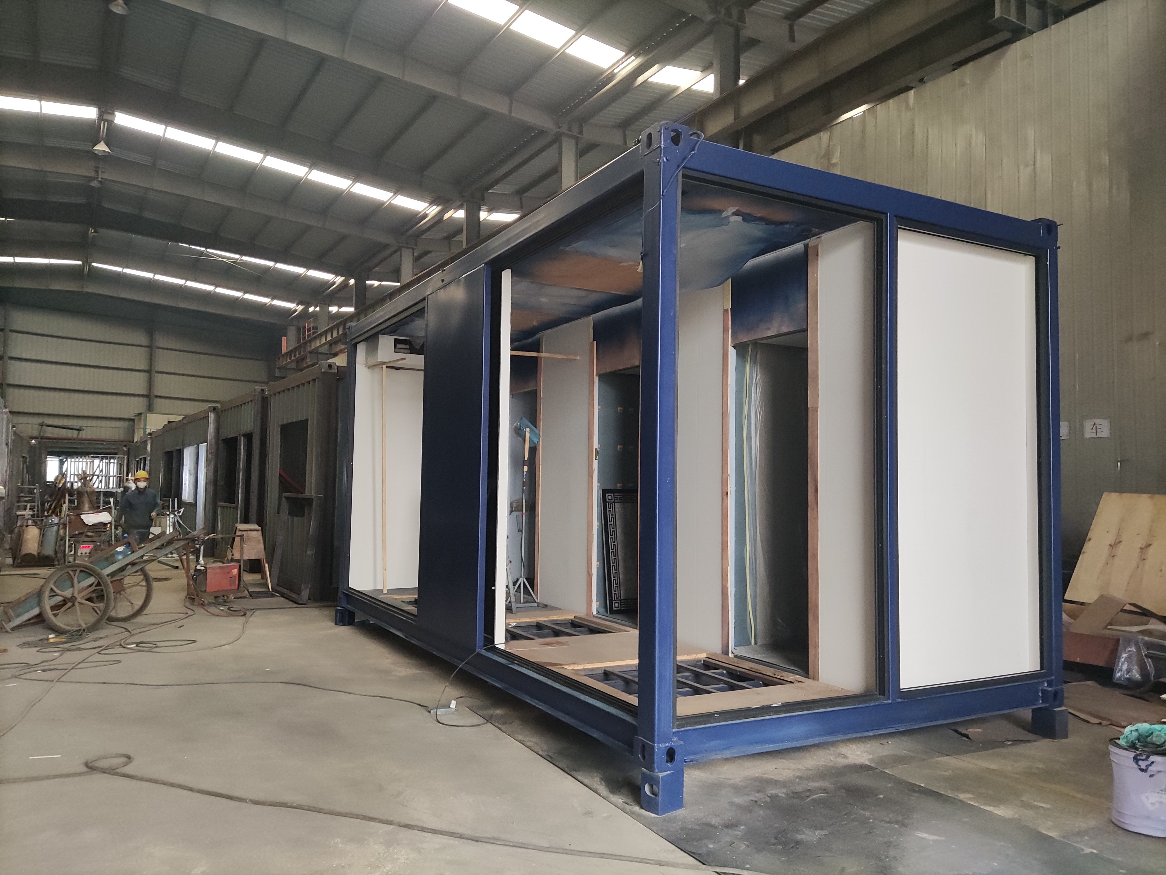 Removable 20ft Prefabricated Retro Shipping Container Exhibition