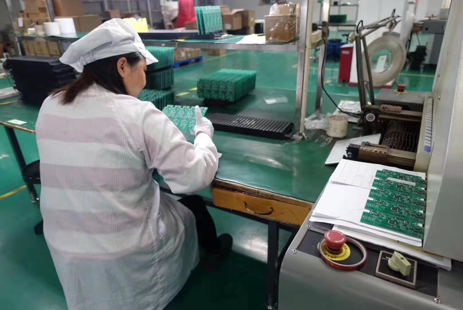Smart multi-function temperature controller