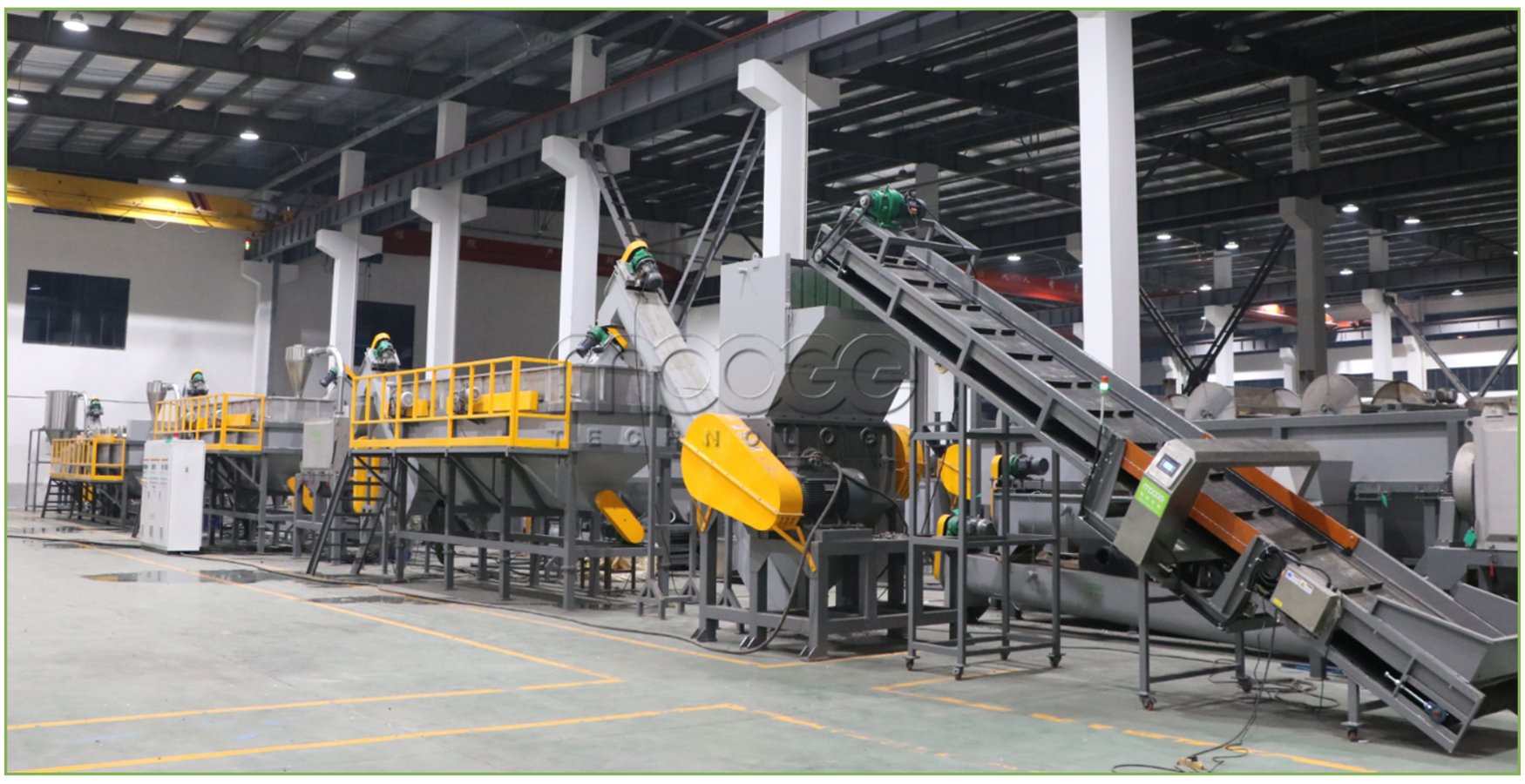 PP PE Plastic Bottles Cleaning Washing Waste Shredder Crusher Recycling Line
