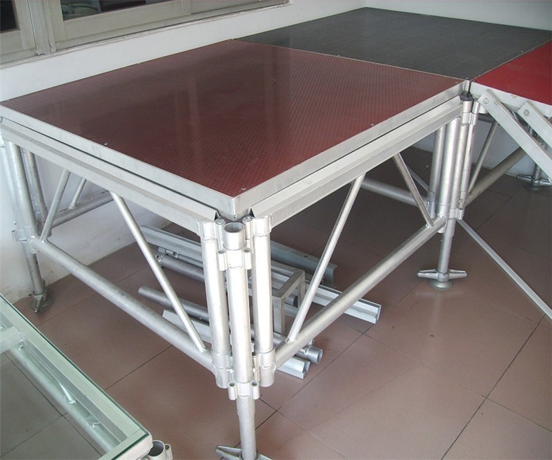 Red 3 - Level Plywood Aluminum Stage Platform With Anti - Slip Board