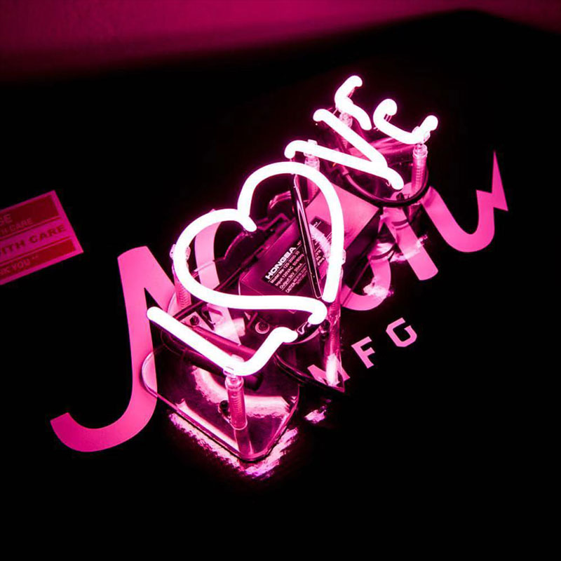 Hand-held Illuminated Neon Lights Letters LED Neon Lights Indoor Decoration Concert Lights Band