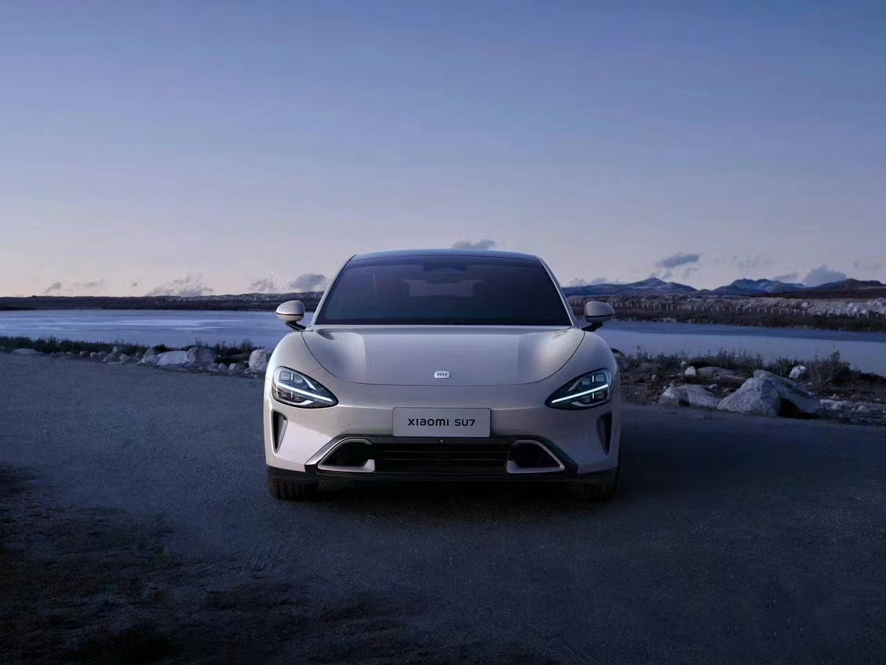 Max Torque 400N.m Xiaomi SU7 2024 Standard Edition Pure Electric Vehicle with 299hp and Long Range 668km