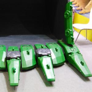 Quality Heavy Duty Excavator Bucket Lip Shroud Hitachi EX1900 ESCTBC150X445-2R wholesale