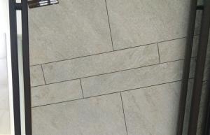 Quality Luxury Sandstone Bathroom Floor Tiles High Hardness 3C Certification wholesale