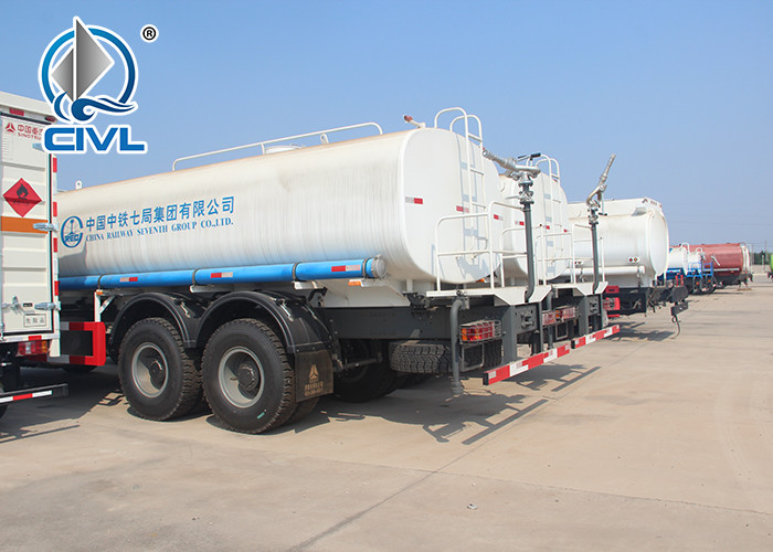 Howo Water Tank Truck 6x4 16000l Sinotruk 371hp 12.00R20 Radial Tire Can Option Q235Material