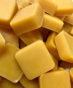 Quality CAS 8012-89-3 Yellow Beeswax Refresher Block Industrial Use wholesale
