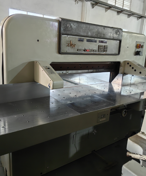 Experience Cutting with Our Polar 115cm Paper Cutting Machine Online Support Provided