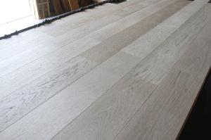 Quality 2-layers 1 strip Prime European Oak Engineered Wood Flooring, AB Grade, Brushed Unfinished 1900x165x12MM wholesale