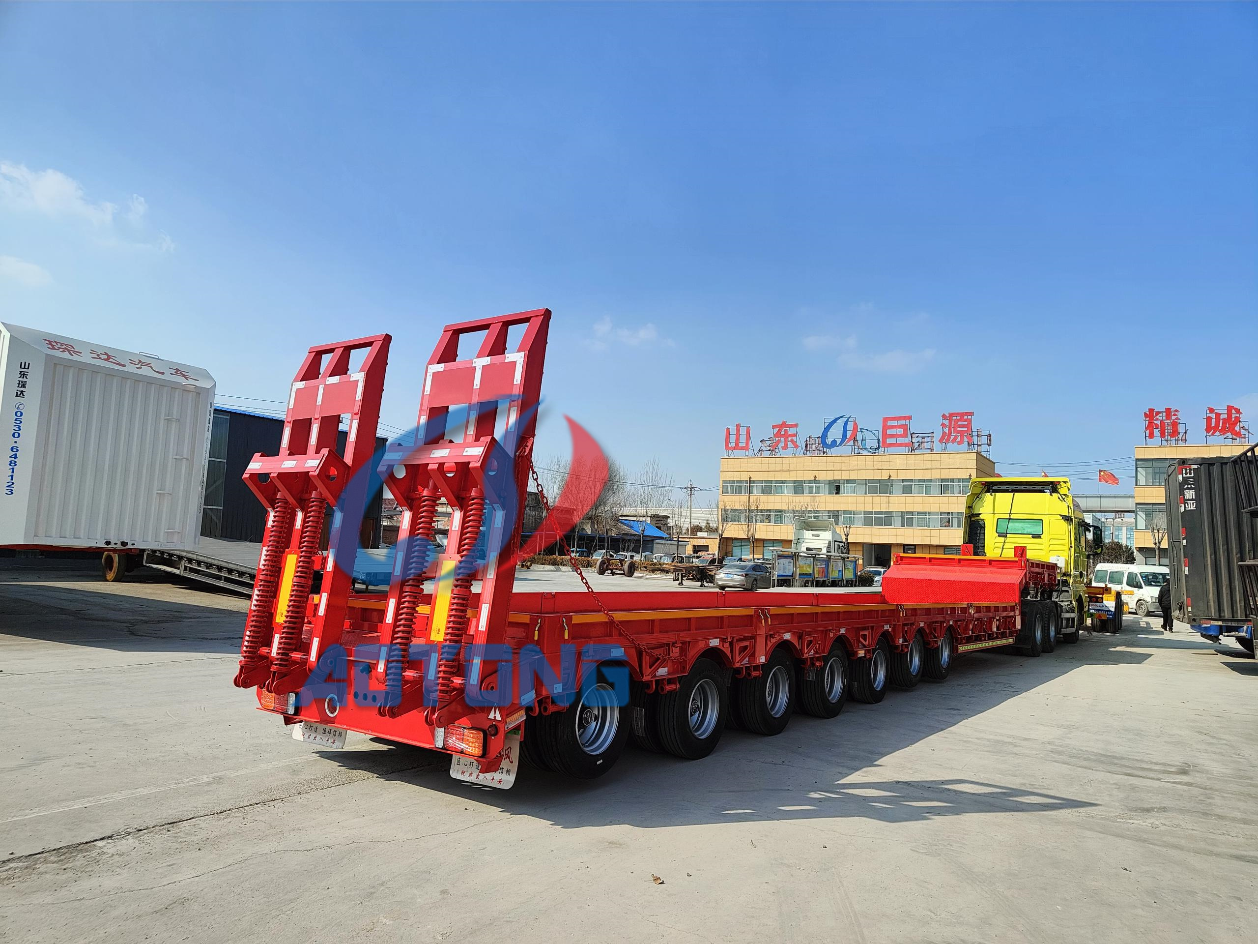 Detachable Gooseneck Lowboy Truck Trailers for Heavy Equipment Machinery Transport