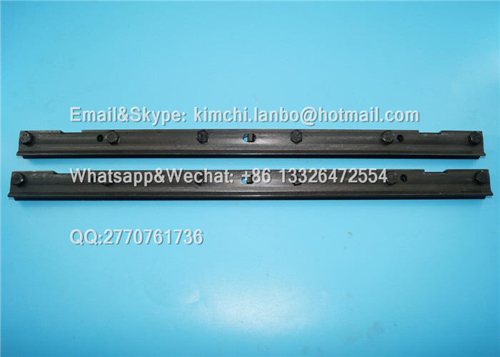 SM52 blanket board clamp pair HD high quality printing machine parts