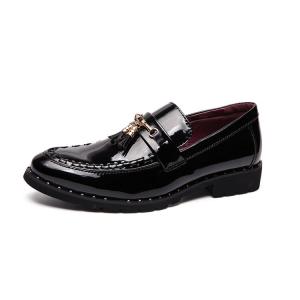 Quality OEM Mens Leather Slip On Dress Shoes Rubber Bottom Men'S Tassel Dress Loafers wholesale