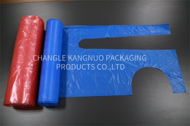 Blue Medical Disposable Polythene Aprons On The Roll , 200Pcs / Roll Packing