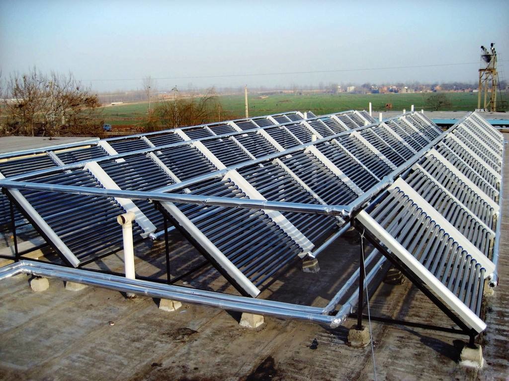 Convenient Heat Pipe Evacuated Tube Solar Collectors Simple Installation