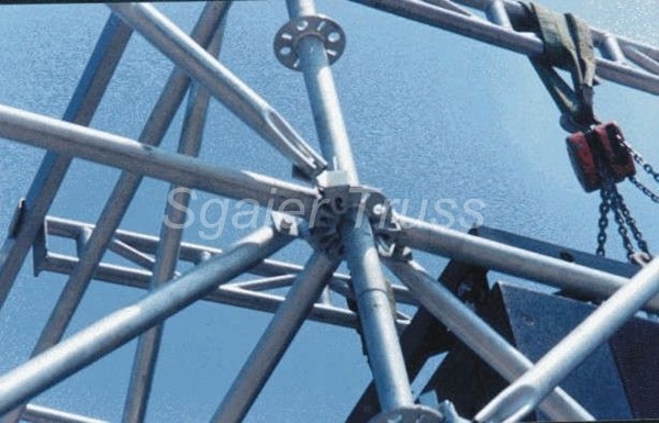 2m Aluminium Mobile Scaffold Hot DIP Steel Speaker Layer Truss