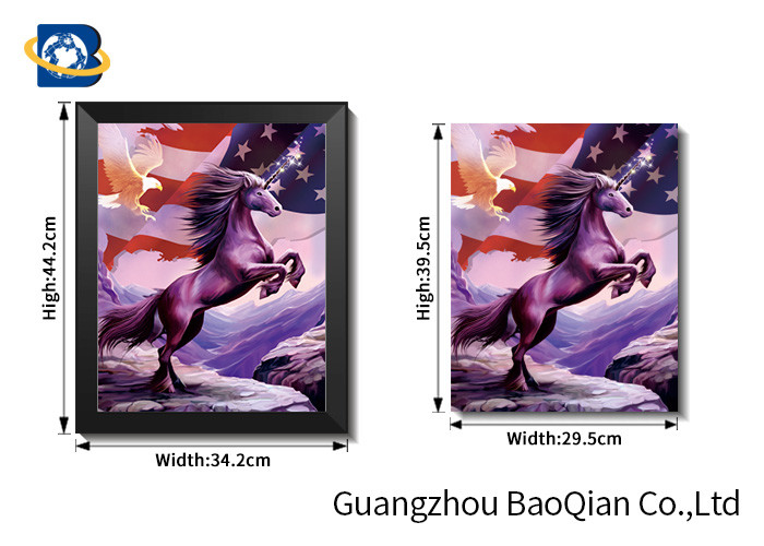Horse Stock Free Sample Poster With MDP Frame , Pet Lenticular 3d Pictures For Home Decor