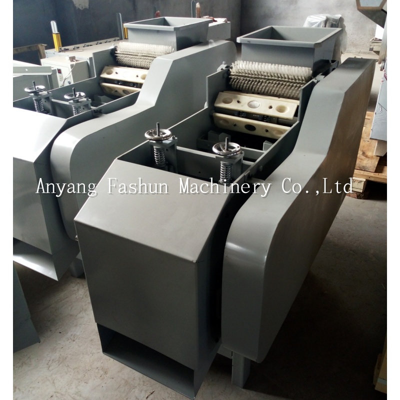 cashew nut shelling machine, cashew sheller, one time open 2 pcs cashews