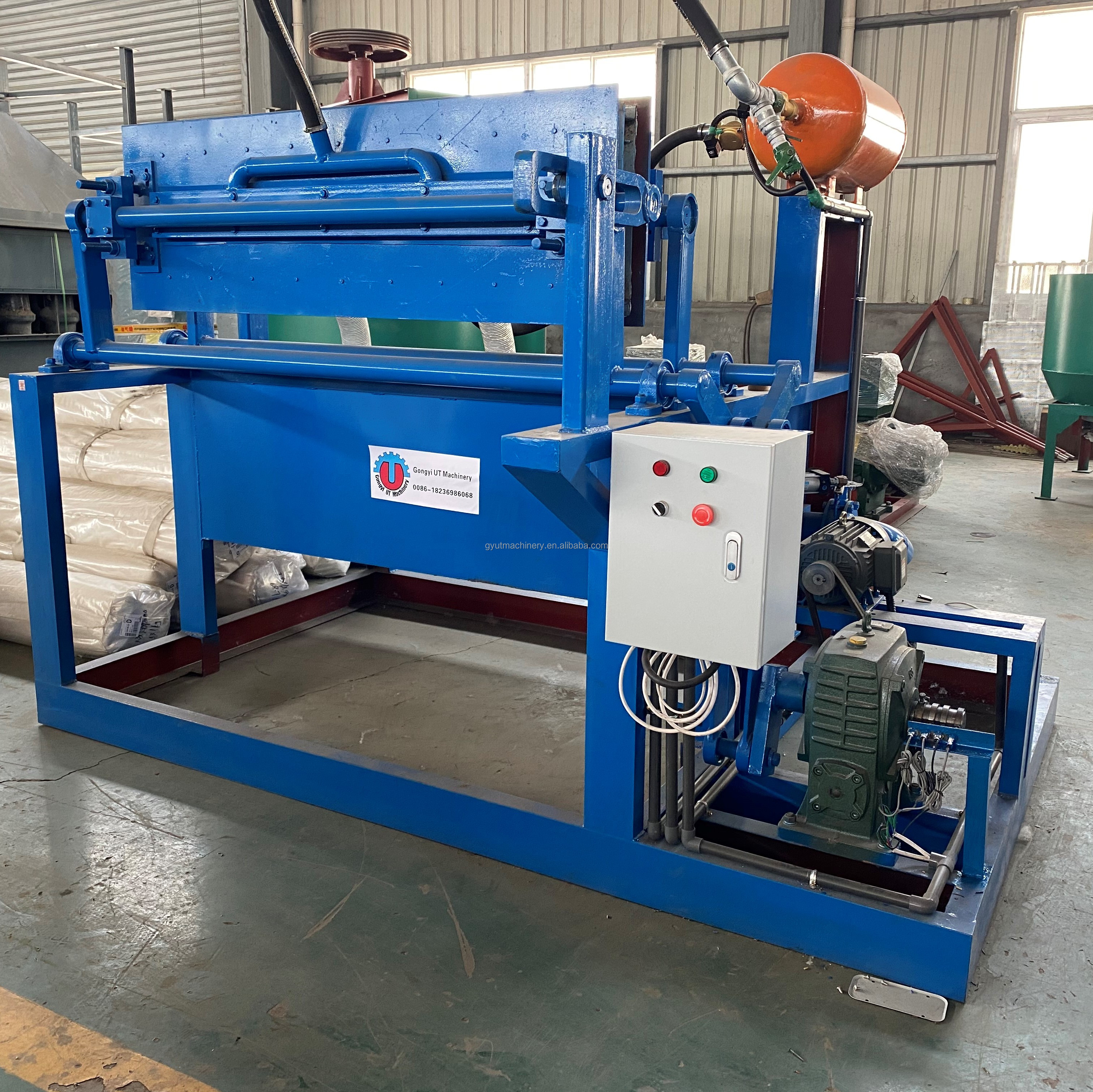 2.8m*1.7m*1.8m Waste Carton Wine Glass Holder Tray Machine for Durable Paper Products