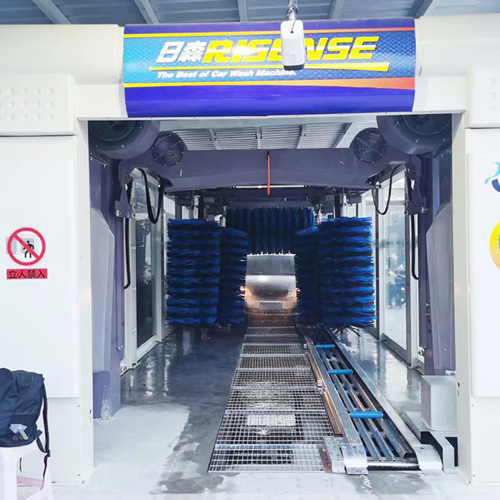 ISO14001 Certified of Portal Foam Bus or Truck Washing Station with and Competitive