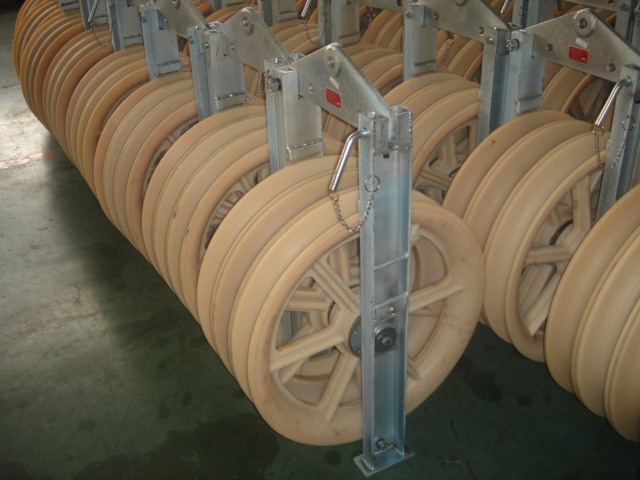 Large Diameter Rope Pulley Conductor Stringing Blocks With Nylon Wheel