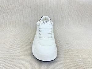 Quality Casual Women Fashion Sneakers Soft Rubber Bottom White Fashion Sneakers wholesale
