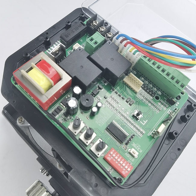 Electronic CE Remote Control Electric Gate Openers For Sliding Gate 700W