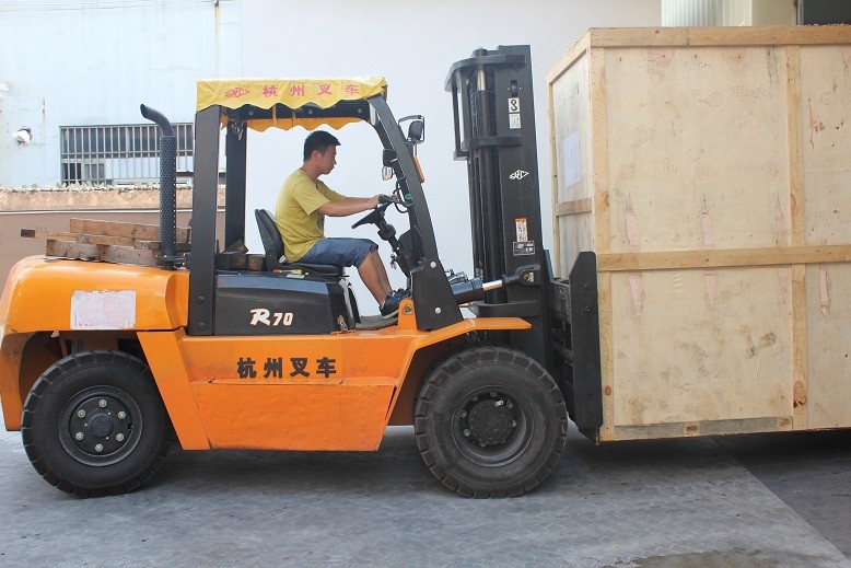 240ton Double Color / Material Injection Molding Machine Vertical For Handle
