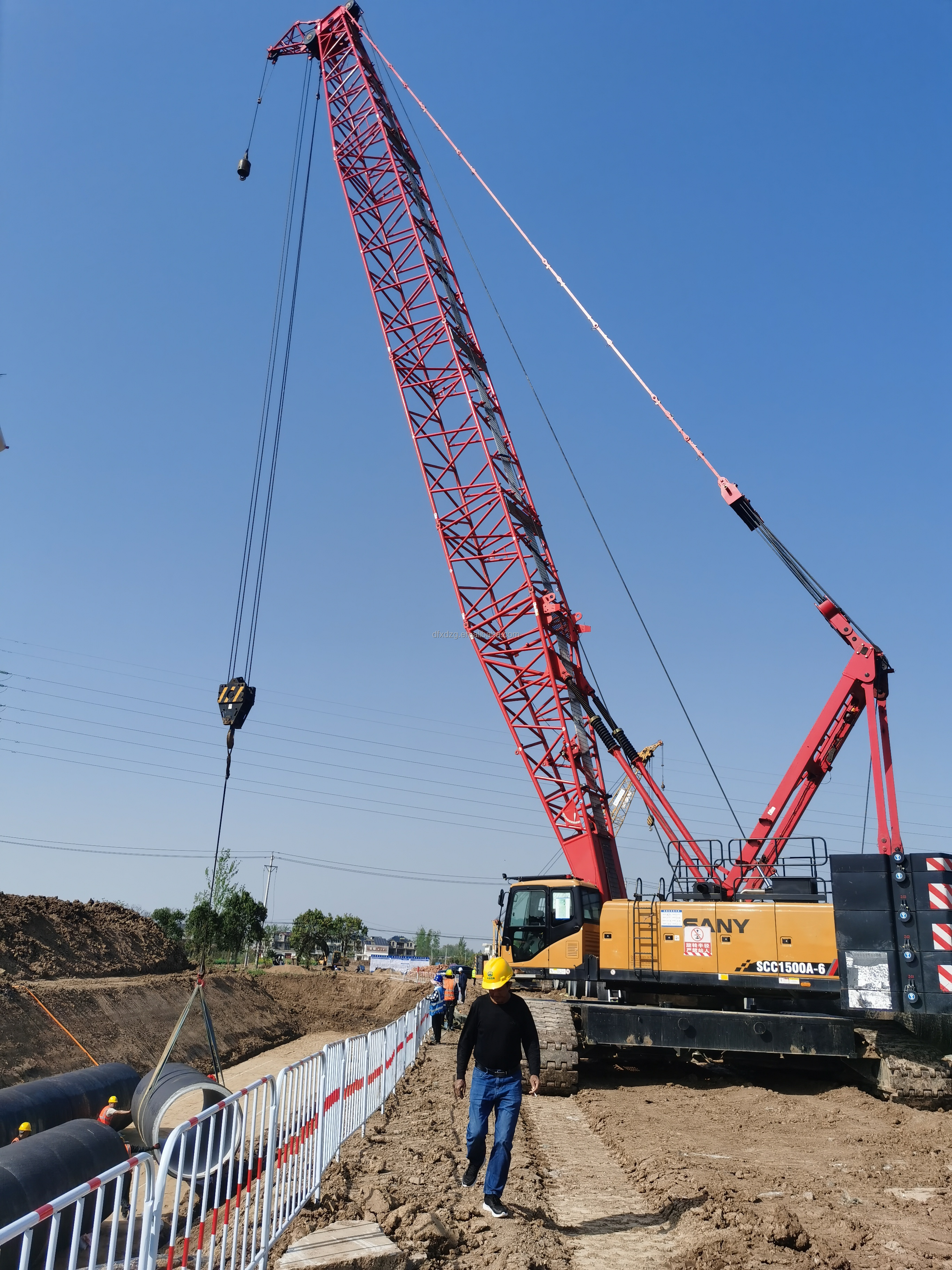 SCC1500A-6 150 Ton Crawler Crane With Hydraulic Cylinder And Weichai Engine